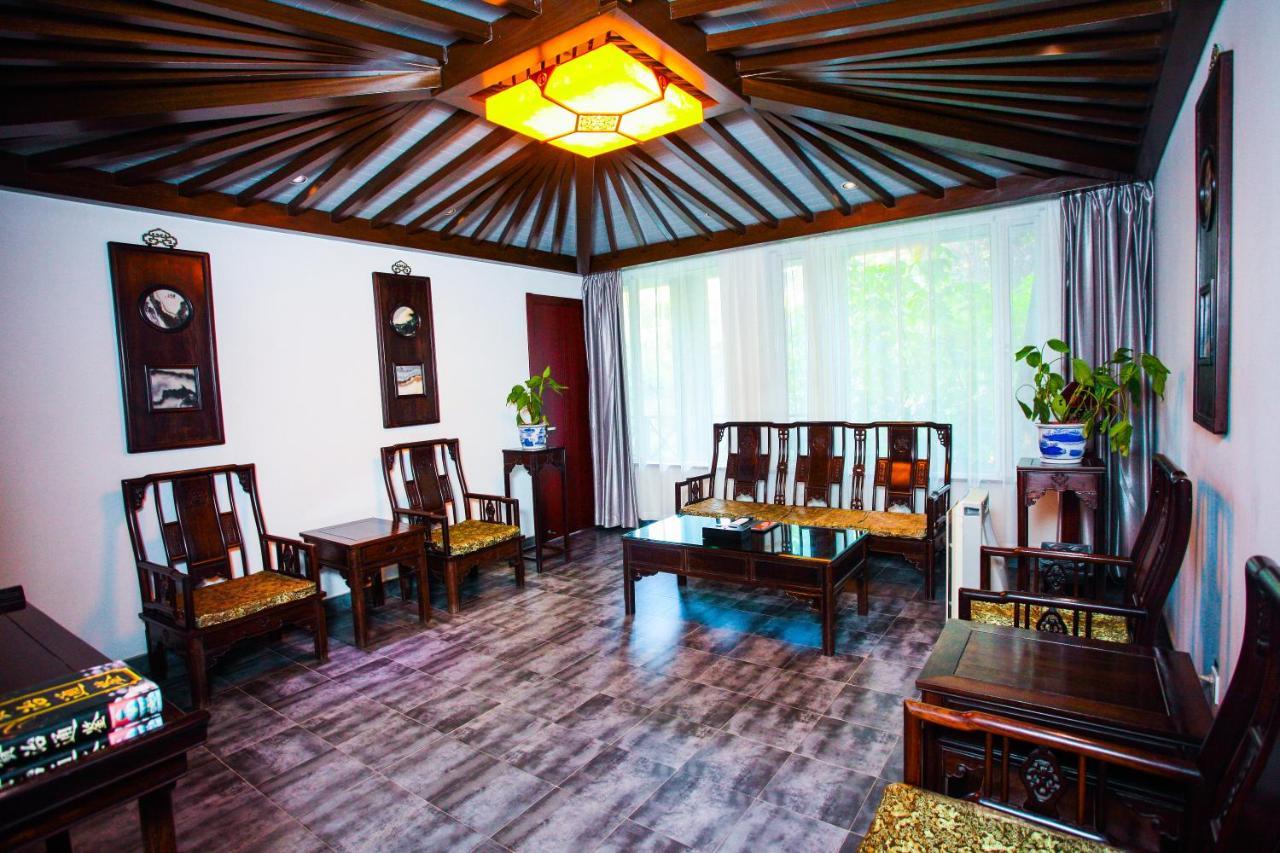 Suzhou Taoyuan International Holiday Hotel Exterior photo