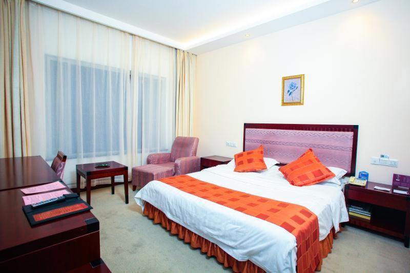 Suzhou Taoyuan International Holiday Hotel Exterior photo